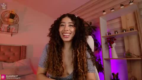 Amy Olivera online show from March 2025 12:47:01 PM