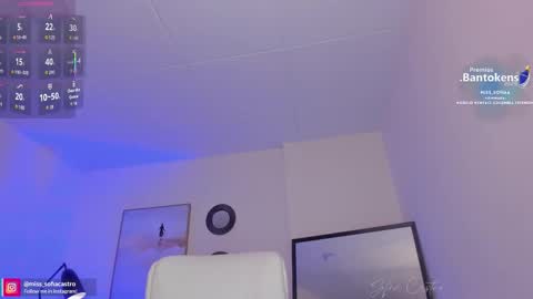 Sofia Castro online show from October 2025 01:23:01 PM