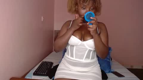 Snapshot of miss_staceyy chatting on October 2025 06:48:01 AM Stacey online show from October 2025 06:48:01 AM