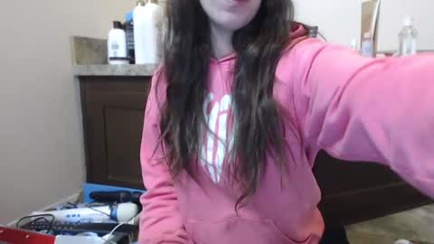 Snapshot of miss_sunshine01 chatting on February 2025 03:16:02 AM Bella online show from February 2025 03:16:02 AM