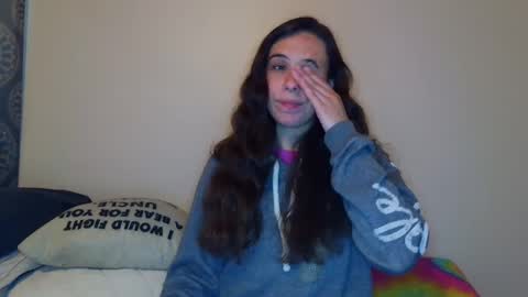 Snapshot of miss_sunshine01 chatting on September 2025 02:30:02 PM Bella online show from September 2025 02:30:02 PM