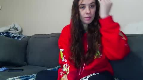 Snapshot of miss_sunshine01 chatting on December 2025 02:46:01 PM Bella online show from December 2025 02:46:01 PM