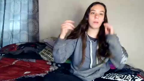 Snapshot of miss_sunshine01 chatting on July 2026 04:54:02 PM Bella online show from July 2026 04:54:02 PM