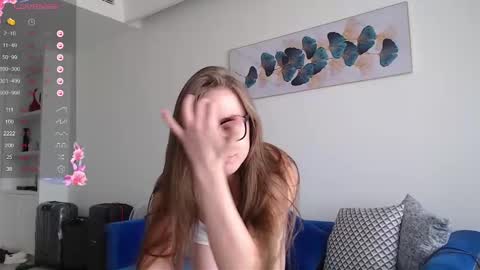 Bella online show from February 2025 03:01:02 AM