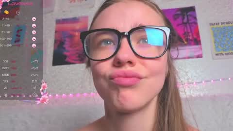 Bella online show from May 2026 02:45:01 PM