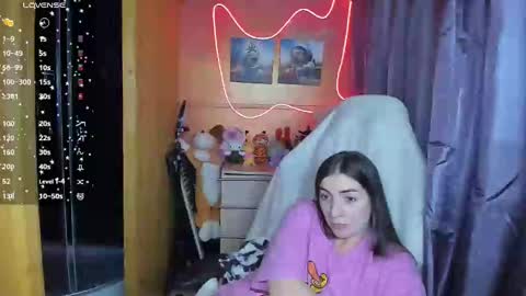 Snapshot of miss_tasy chatting on February 2025 03:53:01 PM Melanie January 15th is my birthday there will be an interesting show online show from February 2025 03:53:01 PM