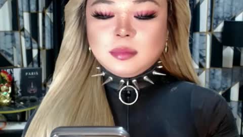 Tyra Davenport online show from October 2025 04:40:02 AM