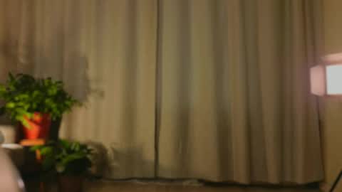 miss_ur_kiss online show from May 2026 01:41:02 PM