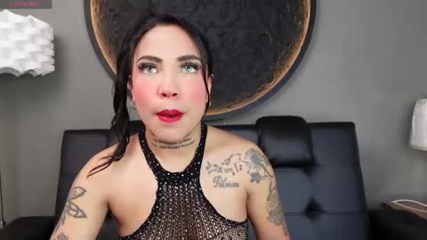Vaiolette online show from May 2026 11:04:02 AM