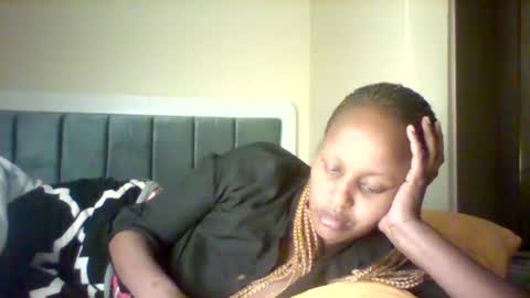 miss_vall online show from January 2026 08:25:02 PM