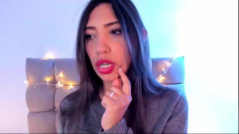 Snapshot of miss_veronica2 chatting on February 2025 01:08:02 PM Miss Veronica online show from February 2025 01:08:02 PM