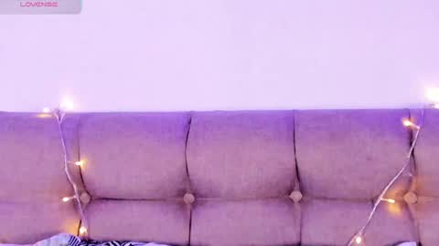 Snapshot of miss_veronica2 chatting on February 2025 02:37:01 PM Miss Veronica online show from February 2025 02:37:01 PM