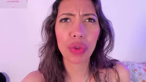 Snapshot of miss_veronica2 chatting on March 2025 12:11:02 PM Miss Veronica online show from March 2025 12:11:02 PM