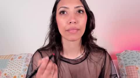 Snapshot of miss_veronica2 chatting on September 2025 01:10:01 PM Miss Veronica online show from September 2025 01:10:01 PM