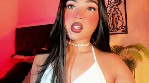 miss_zz online show from December 2025 04:56:01 PM