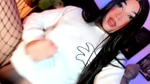 miss_zz online show from May 2026 05:31:02 PM