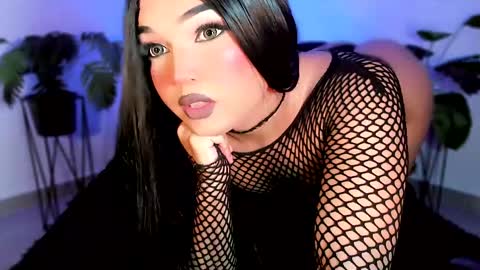 miss_zz online show from May 2026 07:19:02 PM