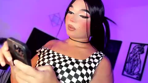 miss_zz online show from July 2026 06:12:02 PM