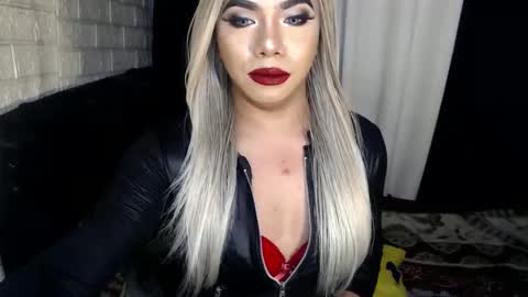 Snapshot of missaira69 chatting on March 2025 11:42:02 PM AIRA online show from March 2025 11:42:02 PM