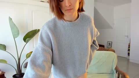 Snapshot of missalexthorn chatting on December 2025 01:20:02 PM Alexandra Thorn online show from December 2025 01:20:02 PM