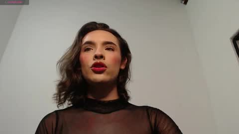 Mis Ari online show from April 2026 08:26:01 PM