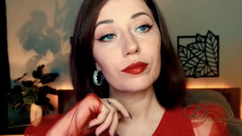 The divine Beverly online show from December 2024 02:41:02 PM