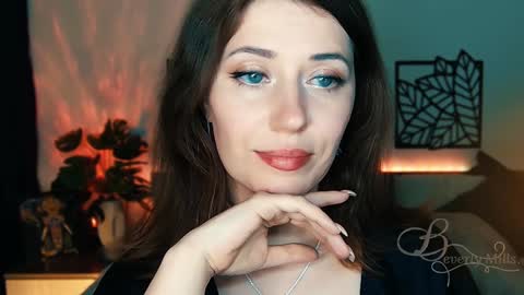 The divine Beverly online show from January 2025 09:57:01 PM