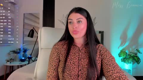 Bianca Torres online show from December 2024 11:03:01 PM