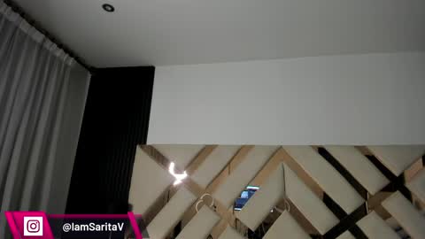 Sara Vanegas online show from April 2026 11:58:02 AM