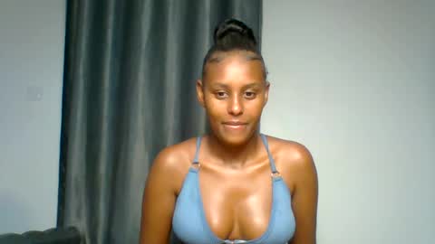 missbree1 online show from July 2026 06:33:01 PM