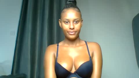 missbree1 online show from July 2026 05:54:01 AM