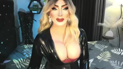 PRIESTESS CHANNEL online show from July 2026 07:33:02 PM