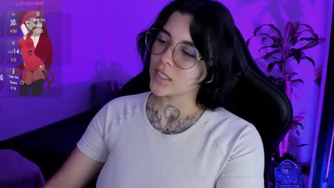 Missy Charlottte.  Hey remember to give me a thumbs up ty online show from October 2025 02:36:02 AM