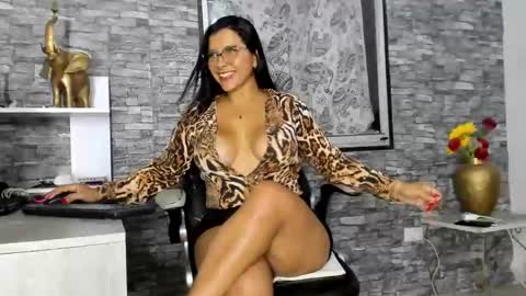 Snapshot of missdeborah20 chatting on March 2025 01:48:01 AM missdeborah20 online show from March 2025 01:48:01 AM