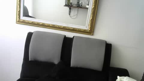 Snapshot of misselii chatting on February 2025 02:43:02 PM melodie online show from February 2025 02:43:02 PM