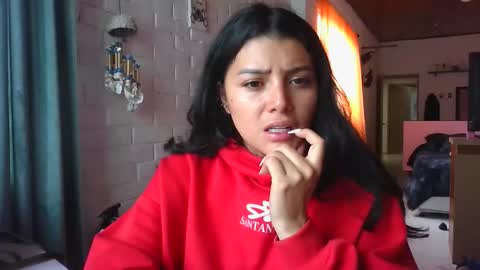 Snapshot of misselii chatting on October 2025 07:00:01 PM melodie online show from October 2025 07:00:01 PM