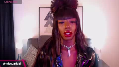 Emilie Diaz online show from June 2026 03:02:01 PM