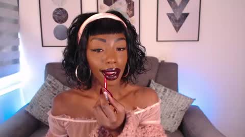Emilie Diaz online show from July 2026 04:13:01 PM