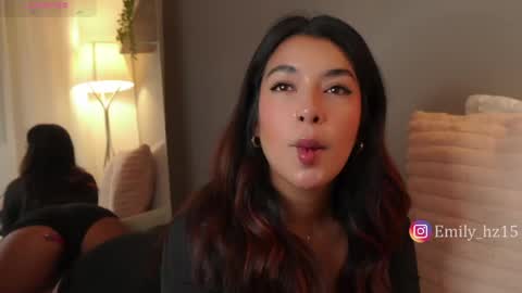Yuliana online show from May 2026 11:06:01 AM