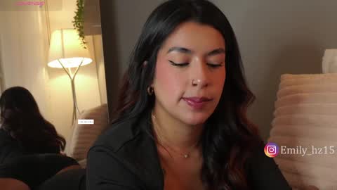 Yuliana online show from May 2026 10:01:02 AM