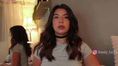 Yuliana online show from May 2026 10:01:01 AM