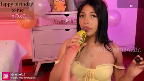 Julieta Arboleda   but i like call me esme online show from May 2026 01:13:01 AM