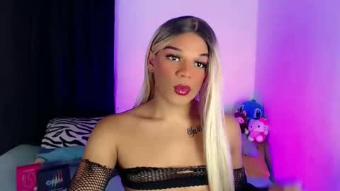 Fer online show from May 2026 06:05:02 PM