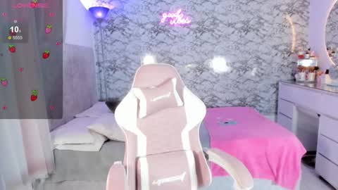 Gisell   Gigi online show from February 2026 04:45:02 PM