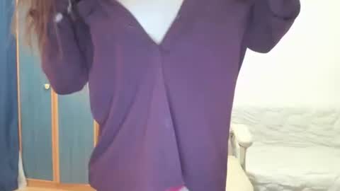 missgreen21 online show from October 2025 05:30:01 AM