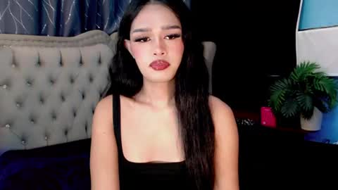 im your queen steffie online show from July 2026 01:53:02 PM