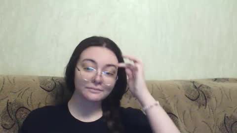 Snapshot of missis_mona chatting on April 2026 07:04:02 PM missis mona online show from April 2026 07:04:02 PM