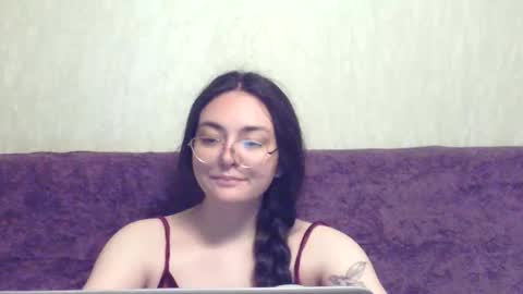 Snapshot of missis_mona chatting on June 2026 11:44:01 PM missis mona online show from June 2026 11:44:01 PM