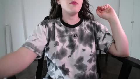 Ivana online show from February 2025 08:37:01 PM