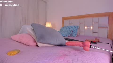 A N N Y online show from December 2024 10:02:02 AM